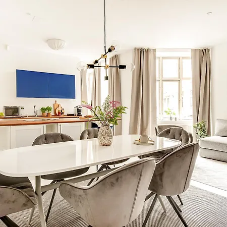 Sanders - Spacious Apartment Copenhagen