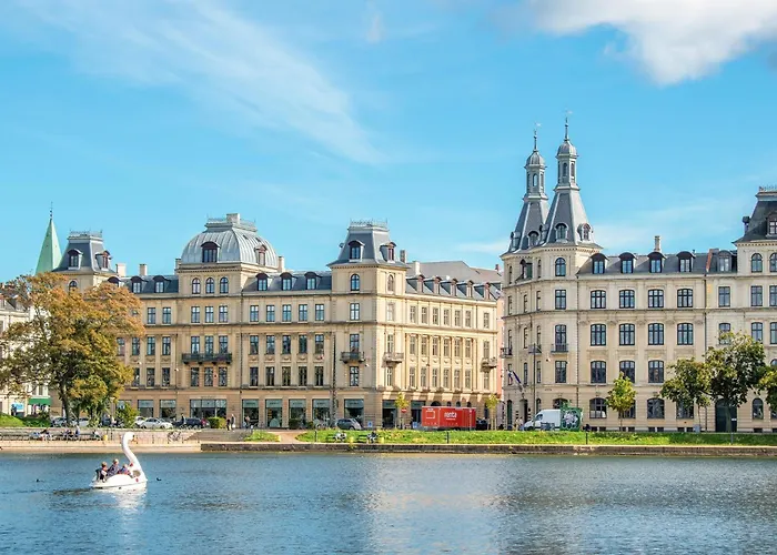 4- Spacious In The Center Of København